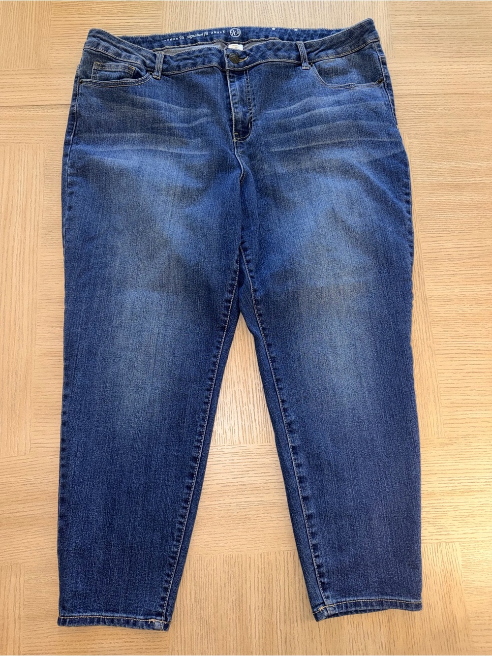 Westport Signature Fit Ankle Jeans